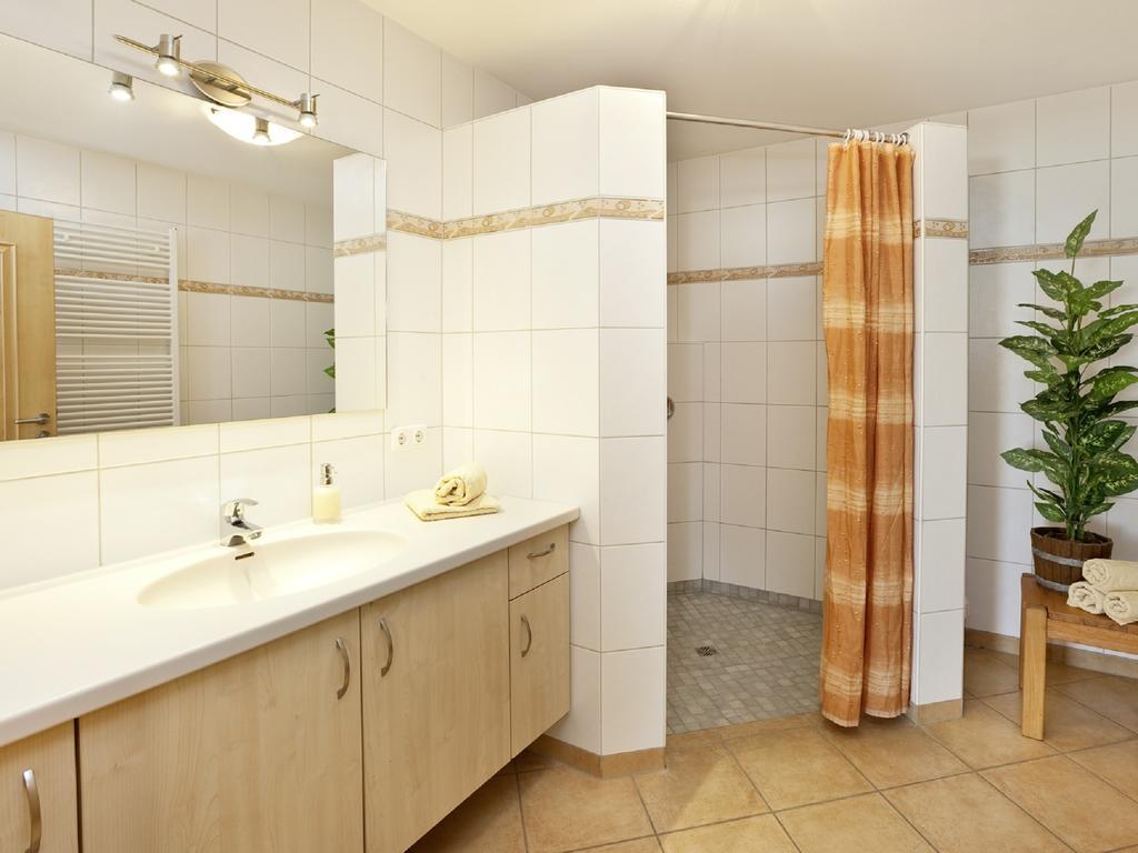 Berghof Kinker Apartment Rosshaupten חדר תמונה